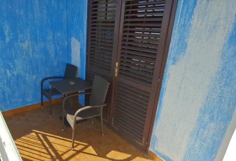 اتاق استاندارد با بالکن, Villa Senegačnik