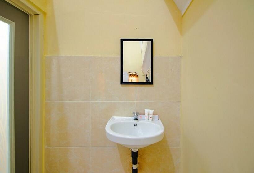 חדר סטנדרט, Oyo 1643 Grand Monica