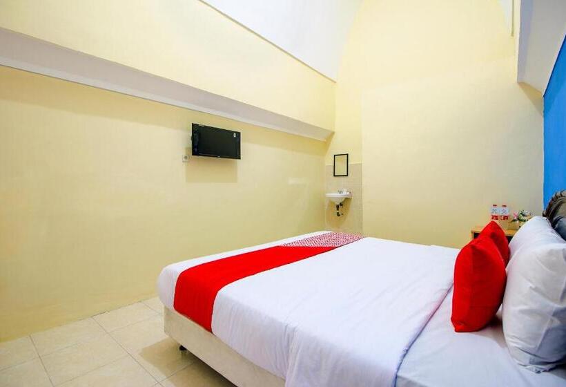 חדר אקונומי, Oyo 1643 Grand Monica