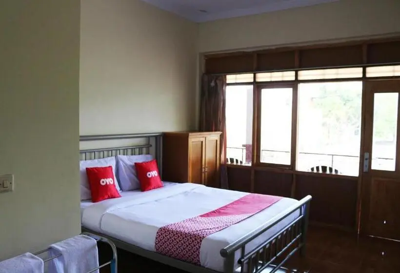Habitació Estàndard, Oyo 1722 Villa Ciparay Indah