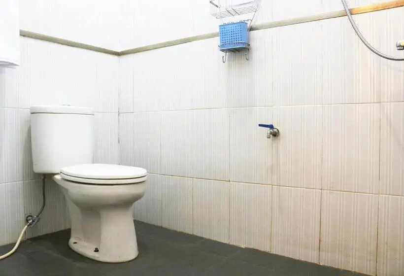 Habitació Familiar Deluxe, Oyo 1722 Villa Ciparay Indah