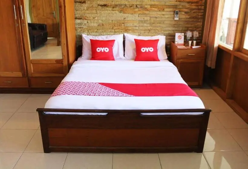 Suit Deluxe, Oyo 1722 Villa Ciparay Indah