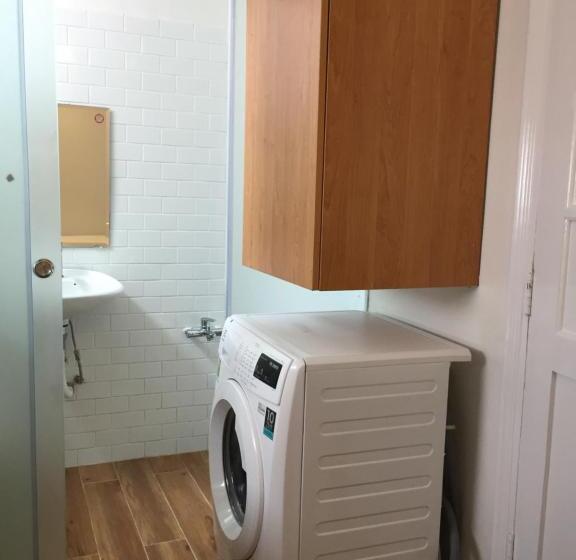 اتاق لوکس, An Nam Corner  Dreamer