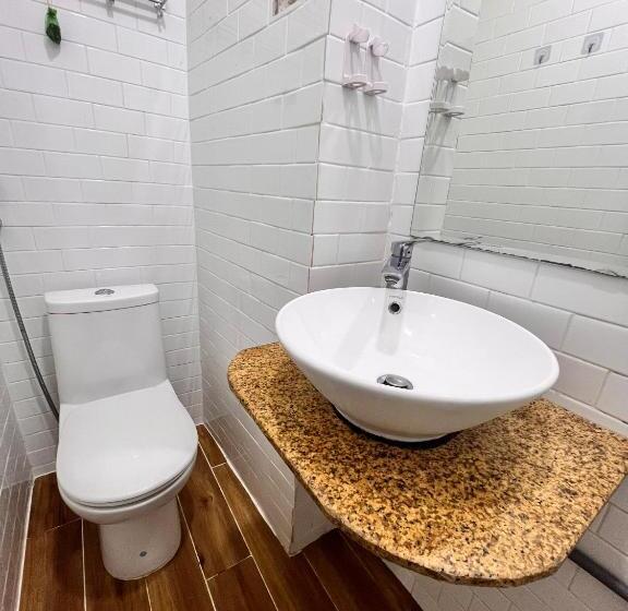 استودیوی استاندارد, An Nam Corner  Dreamer