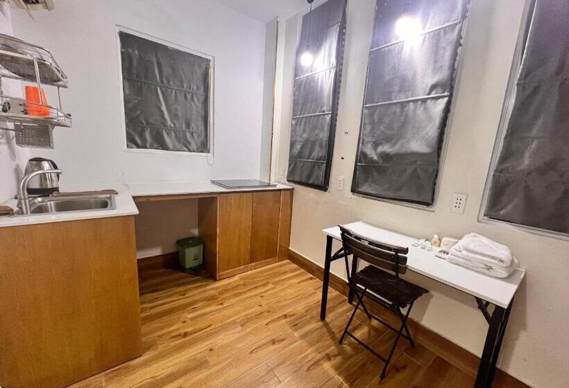 استودیوی استاندارد, An Nam Corner  Dreamer