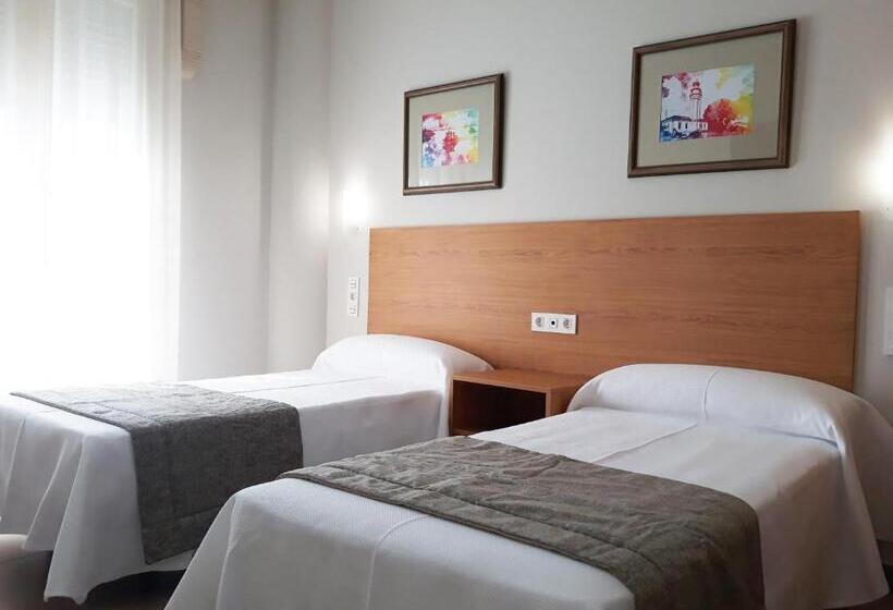 חדר סטנדרט, Hostal Montemayor