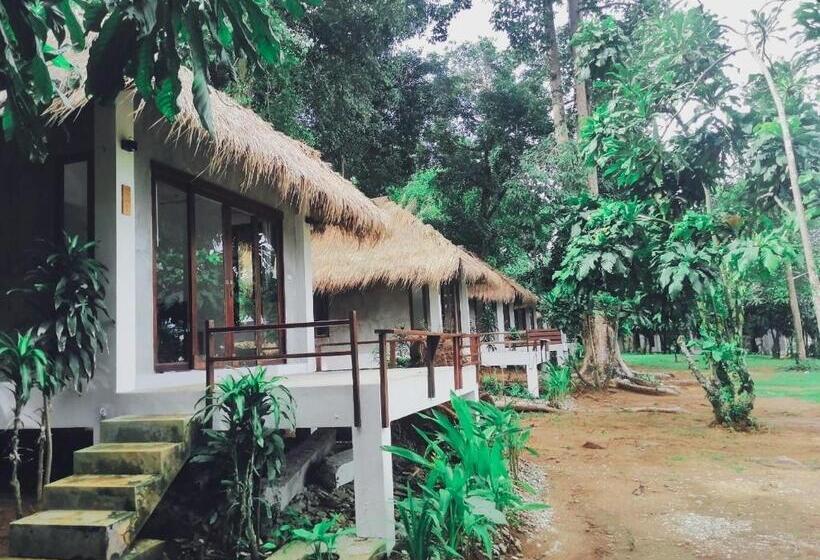 Номер Deluxe Вид на Море, Villa Allure Koh Mak