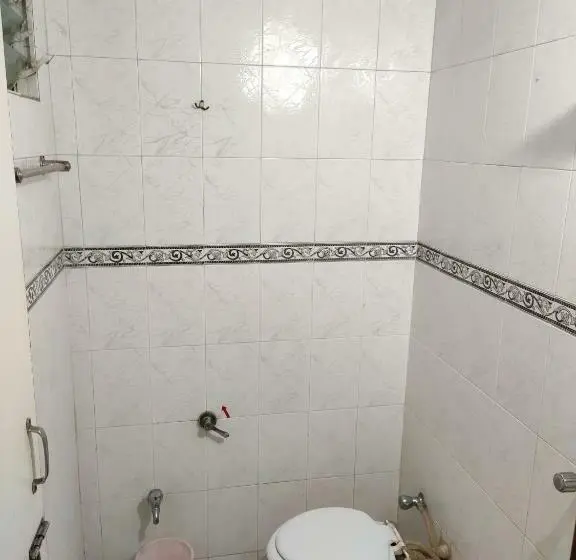 اتاق لوکس سه تخته, Tirupati