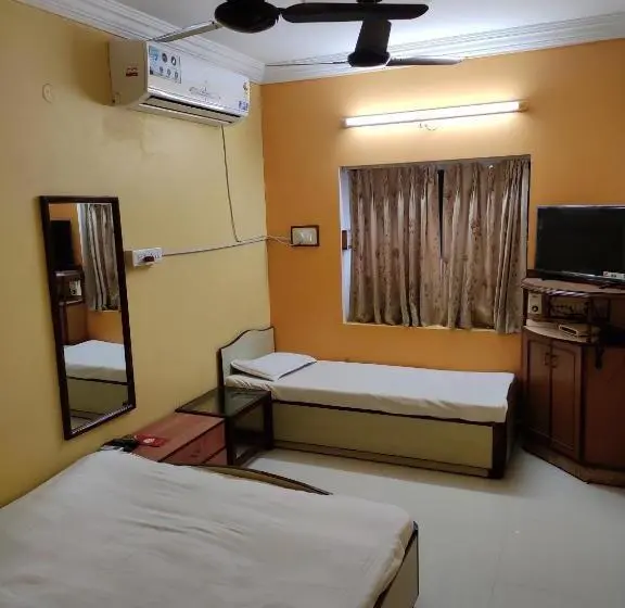 اتاق لوکس سه تخته, Tirupati