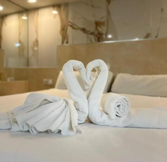 اتاق استاندارد با وان آب گرم, Hostal Avenida Andalucia   Solo Adultos