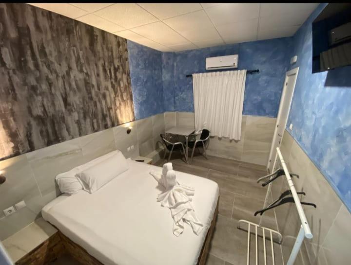 اتاق استاندارد, Hostal Avenida Andalucia Solo Adultos