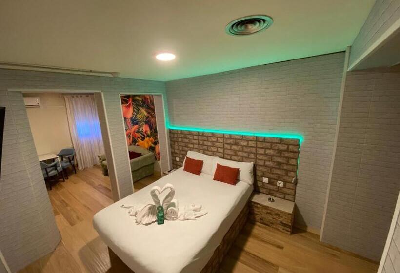 اتاق اکونومی, Hostal Avenida Andalucia   Solo Adultos