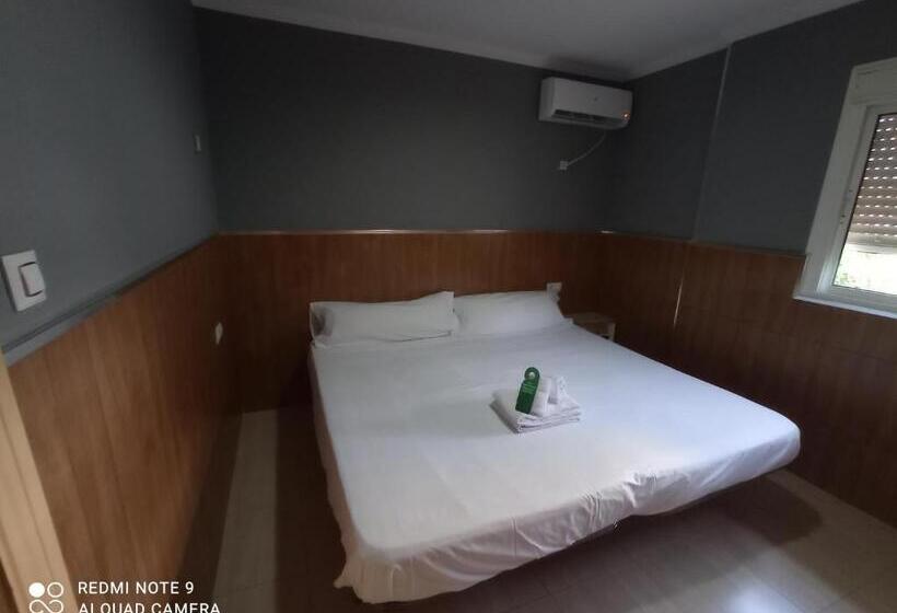 اتاق اکونومی, Hostal Avenida Andalucia   Solo Adultos