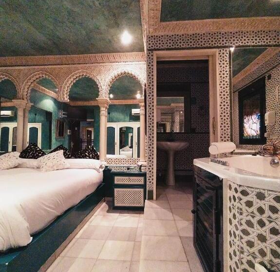 اتاق استاندارد با تخت بزرگ, Hostal Avenida Andalucia   Solo Adultos