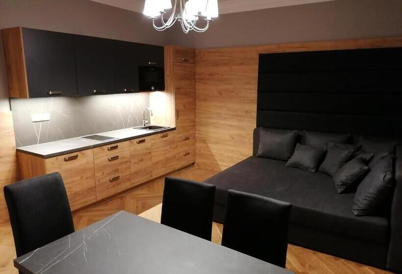 Апартаменты 1 Спальня с Балконом, Golden Star Premium Apartments