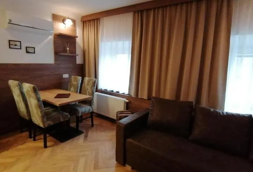 シティビュー1ベッドルームアパート, Golden Star Premium Apartments