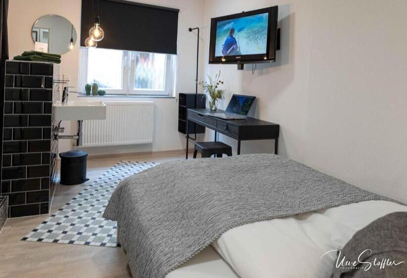 Quarto Superior Individual, Sali Homes Gaestehaus Lamm Obersulm