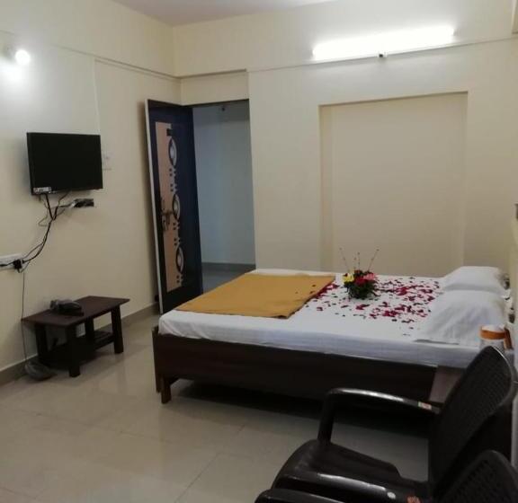 Deluxe Rum, Maharaja Family Guest House