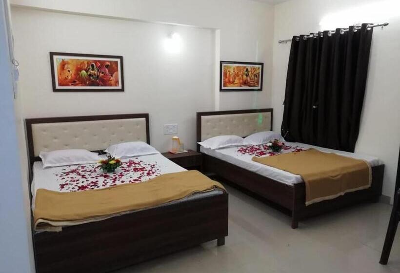 Svit, Maharaja Family Guest House