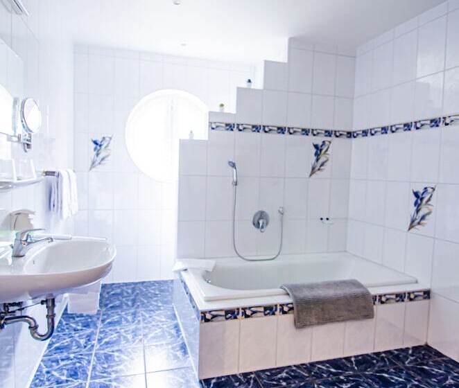 1베드룸 아파트 1층, Blischke