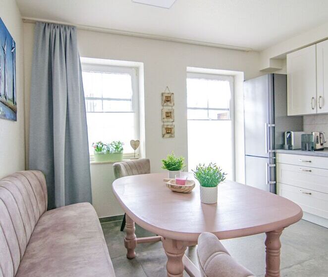 1베드룸 아파트 1층, Blischke