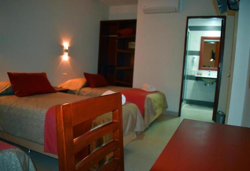 Chambre Triple Standard, Boutique Vendimia