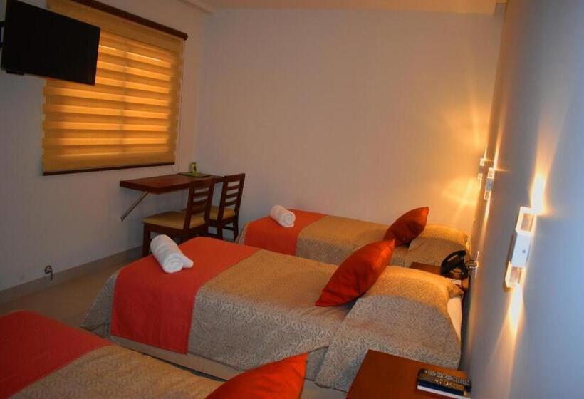 Chambre Triple Standard, Boutique Vendimia