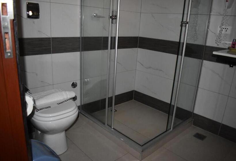 اتاق استاندارد سه نفره, Boutique Vendimia