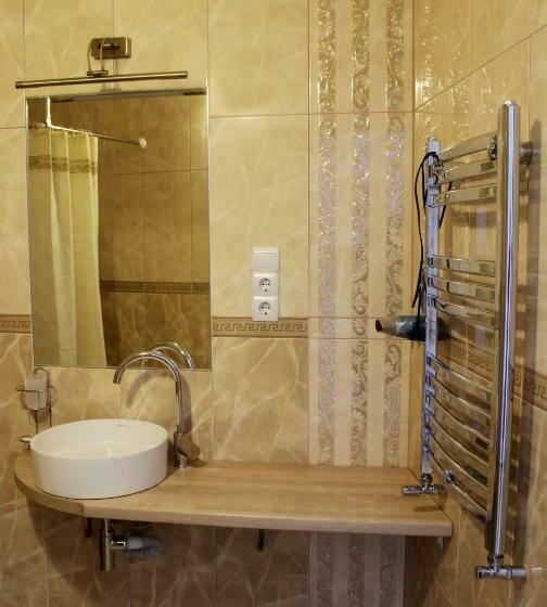 اتاق استاندارد یک نفره, Kvasova Voda