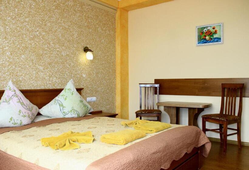 اتاق استاندارد, Kvasova Voda