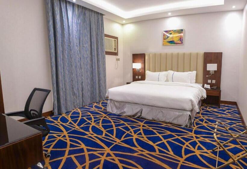 استودیوی لوکس, Quba Inn