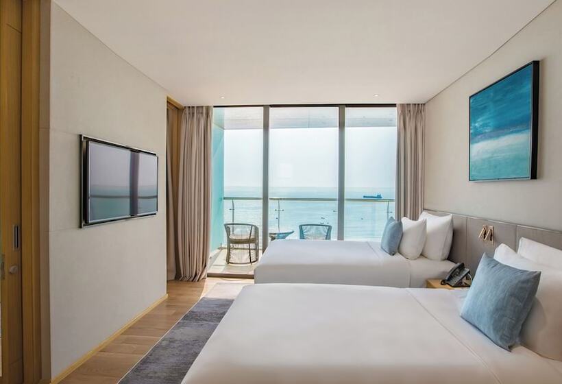 اتاق خانوادگی, Sel De Mer Hotel & Suites