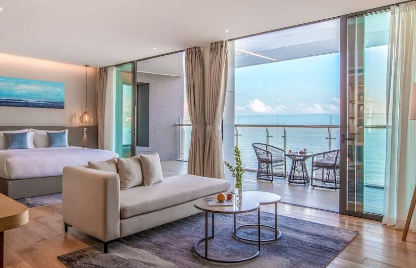 سوییت جونیور با چشم‌انداز دریا, Sel De Mer Hotel & Suites