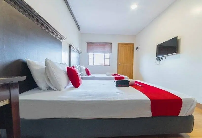 デラックスルーム, Reddoorz Plus @ Starhomes Olivianville