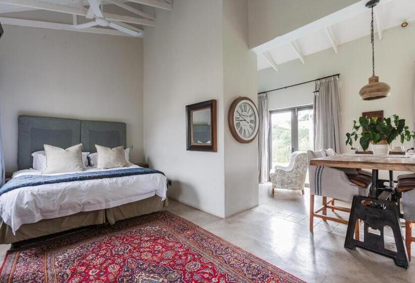 מיטת קינג בסוויטה, Veranda House Boutique Accommodation