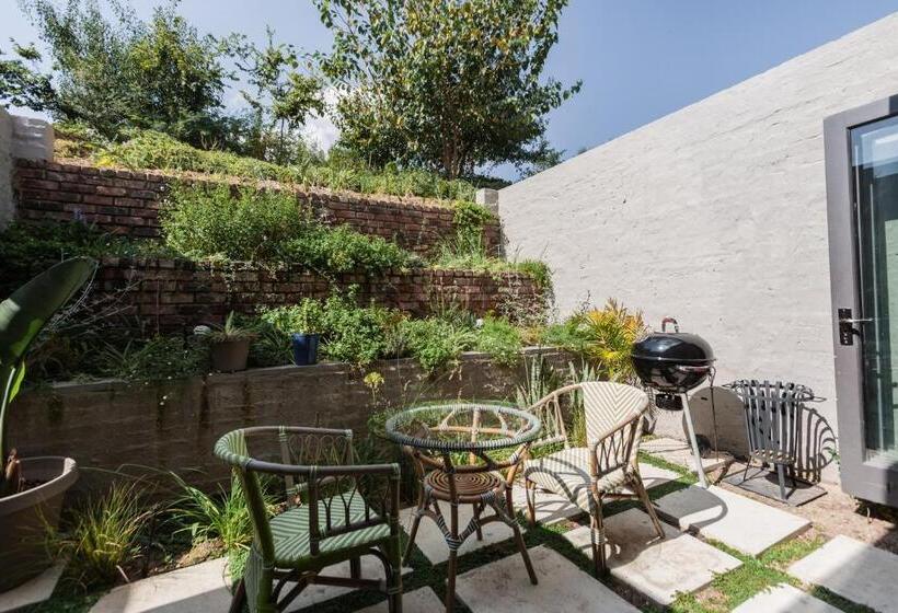 סוויטה נוף לבריכה, Veranda House Boutique Accommodation