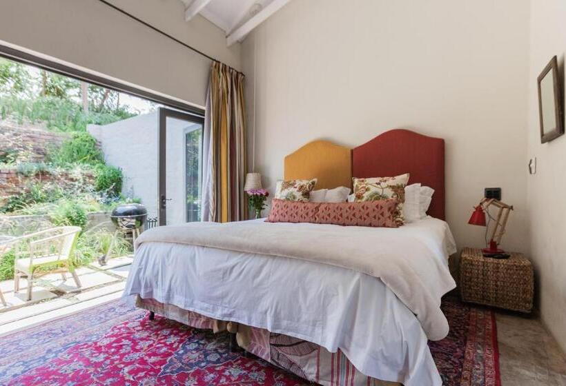 סוויטה נוף לבריכה, Veranda House Boutique Accommodation