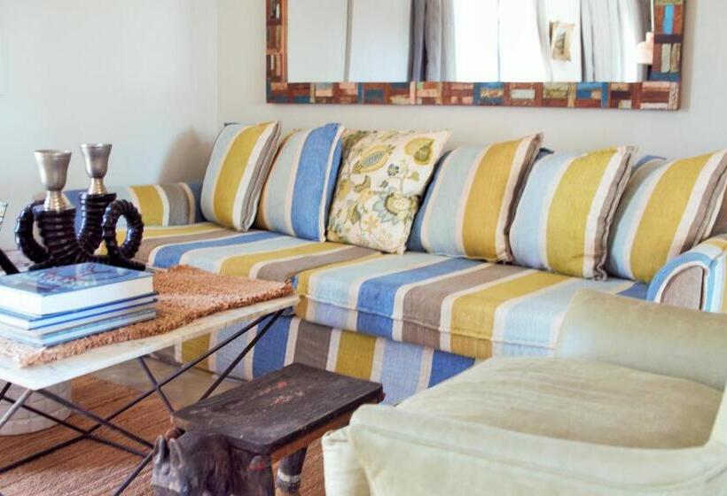Люкс с Балконом, Veranda House Boutique Accommodation