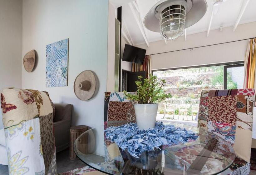 סוויטה נוף לבריכה, Veranda House Boutique Accommodation