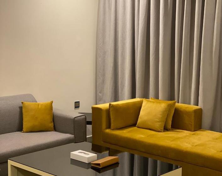 جناح جونيور, Samaa Eva Resort