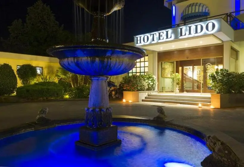 اتاق کلاسیک, Lido Beach And Palace