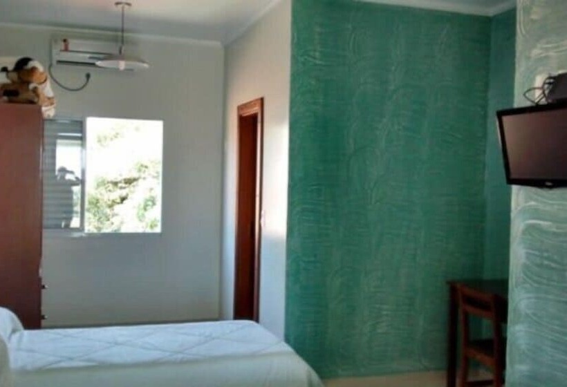 اتاق استاندارد سه نفره, Pousada Porto Do Itagua