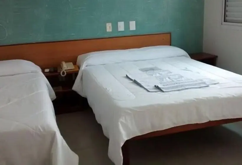 اتاق استاندارد سه نفره, Pousada Porto Do Itagua