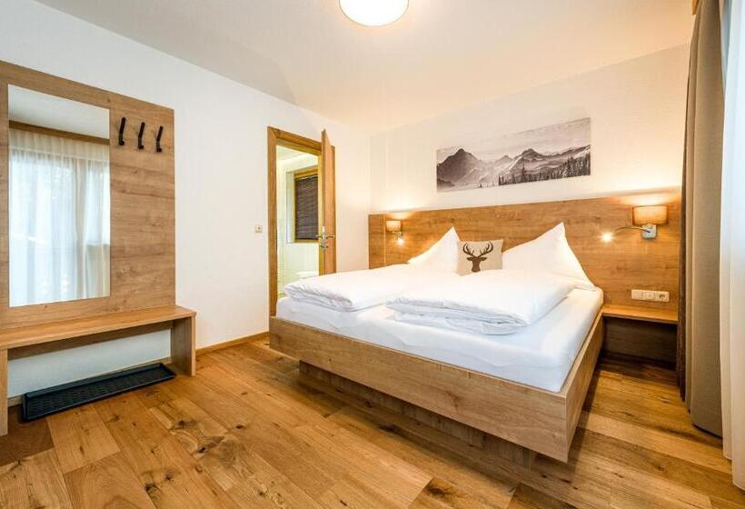 Номер Стандарт с Балконом, Landhaus Moosbrugger