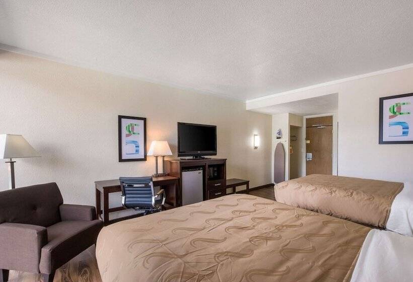 스탠다드 룸 더블 침대 2개, Quality Inn