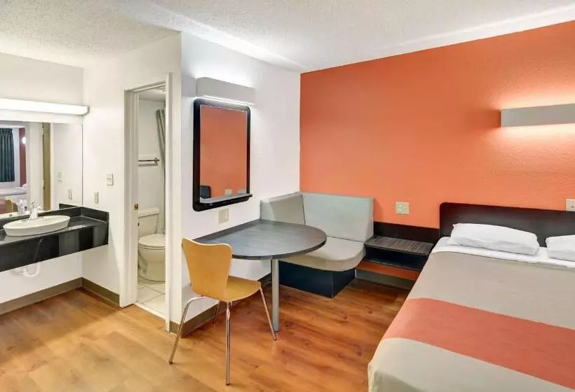 Standard-huone King-vuode, Motel 6lindale, Tx