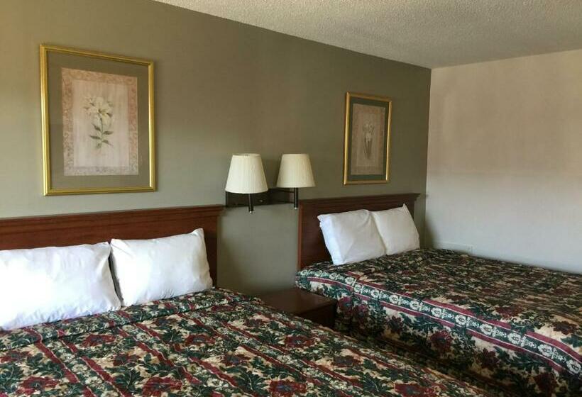 Номер Стандарт 2 Двуспальные Кровати, Red Carpet Inn & Suites   Danville