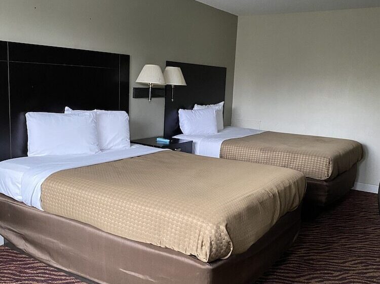 חדר סטנדרט שתי מיטות זוגיות, Red Carpet Inn & Suites   Danville