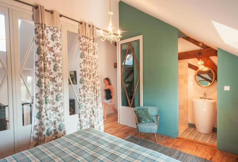 带花园景观和一个卧室的别墅, Chai Du Chateau De Morteuil