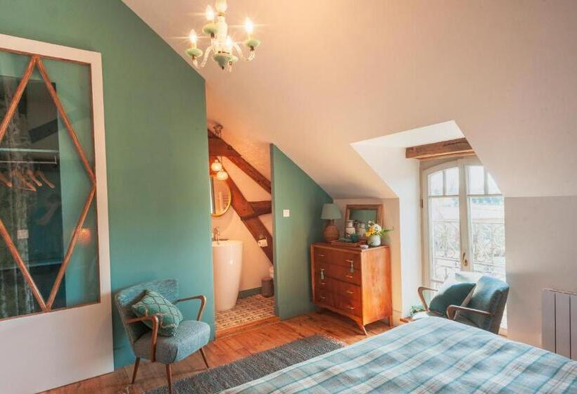 带花园景观和一个卧室的别墅, Chai Du Chateau De Morteuil